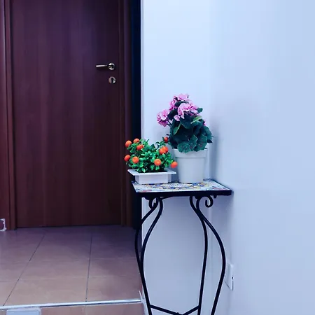 Western Termini Guest House